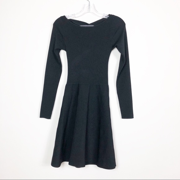 Club Monaco Dresses & Skirts - CLUB MONACO must have Open back sexy dress XS/TP